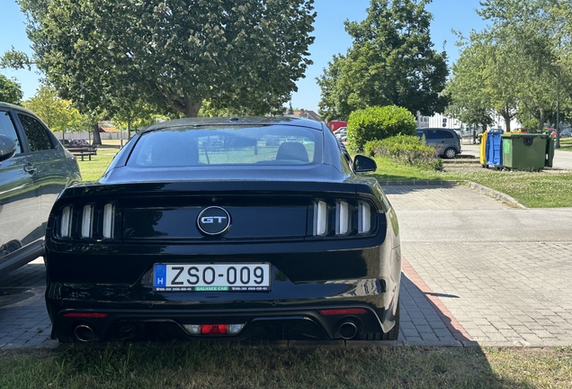 Ford Mustang GT 2015