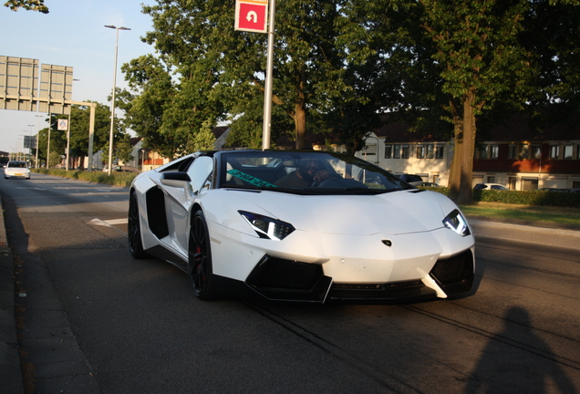 Lamborghini Aventador LP700-4 Roadster
