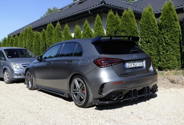Mercedes-AMG A 45 S W177