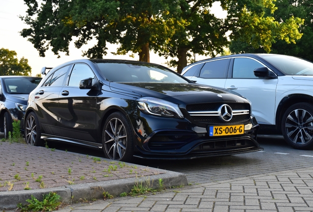Mercedes-AMG A 45 W176 2015
