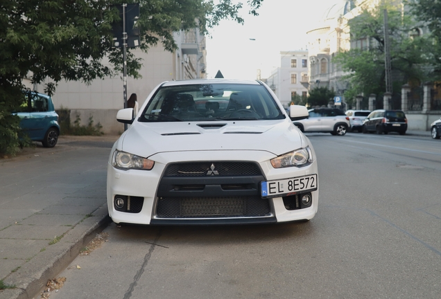 Mitsubishi Lancer Evolution X MR