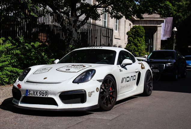 Porsche 981 Cayman GT4