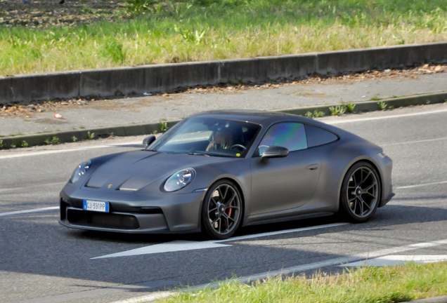 Porsche 992 GT3 Touring