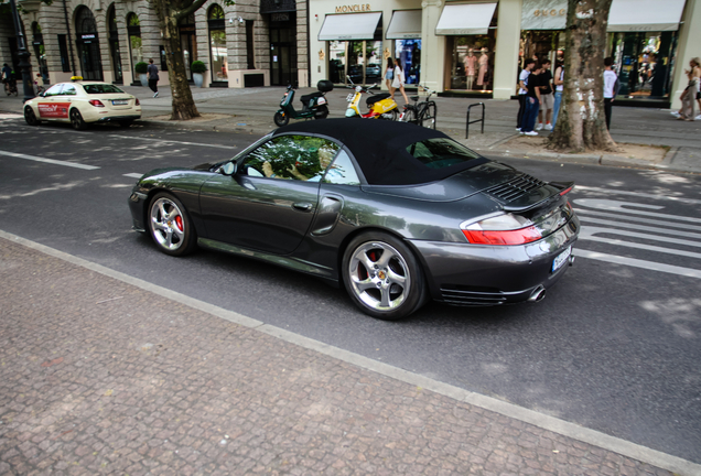 Porsche 996 Turbo Cabriolet