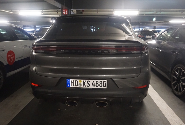 Porsche Cayenne Coupé Turbo E-Hybrid