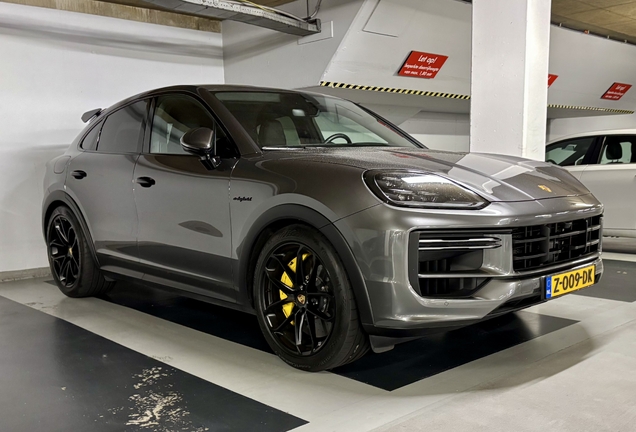 Porsche Cayenne Coupé Turbo E-Hybrid
