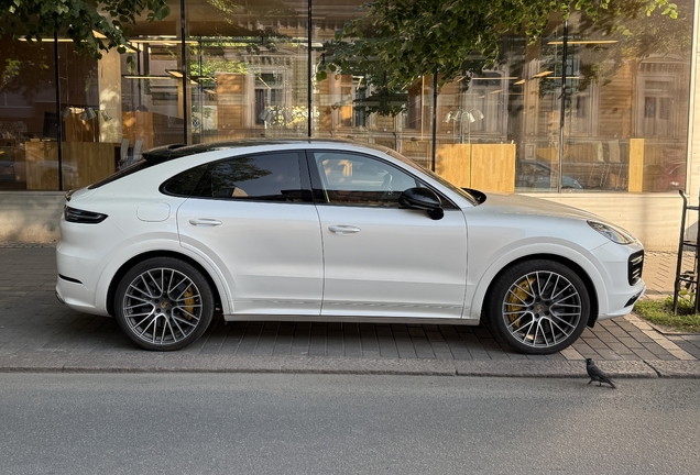 Porsche Cayenne Coupé Turbo S E-Hybrid