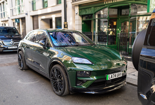 Porsche Macan EV Turbo