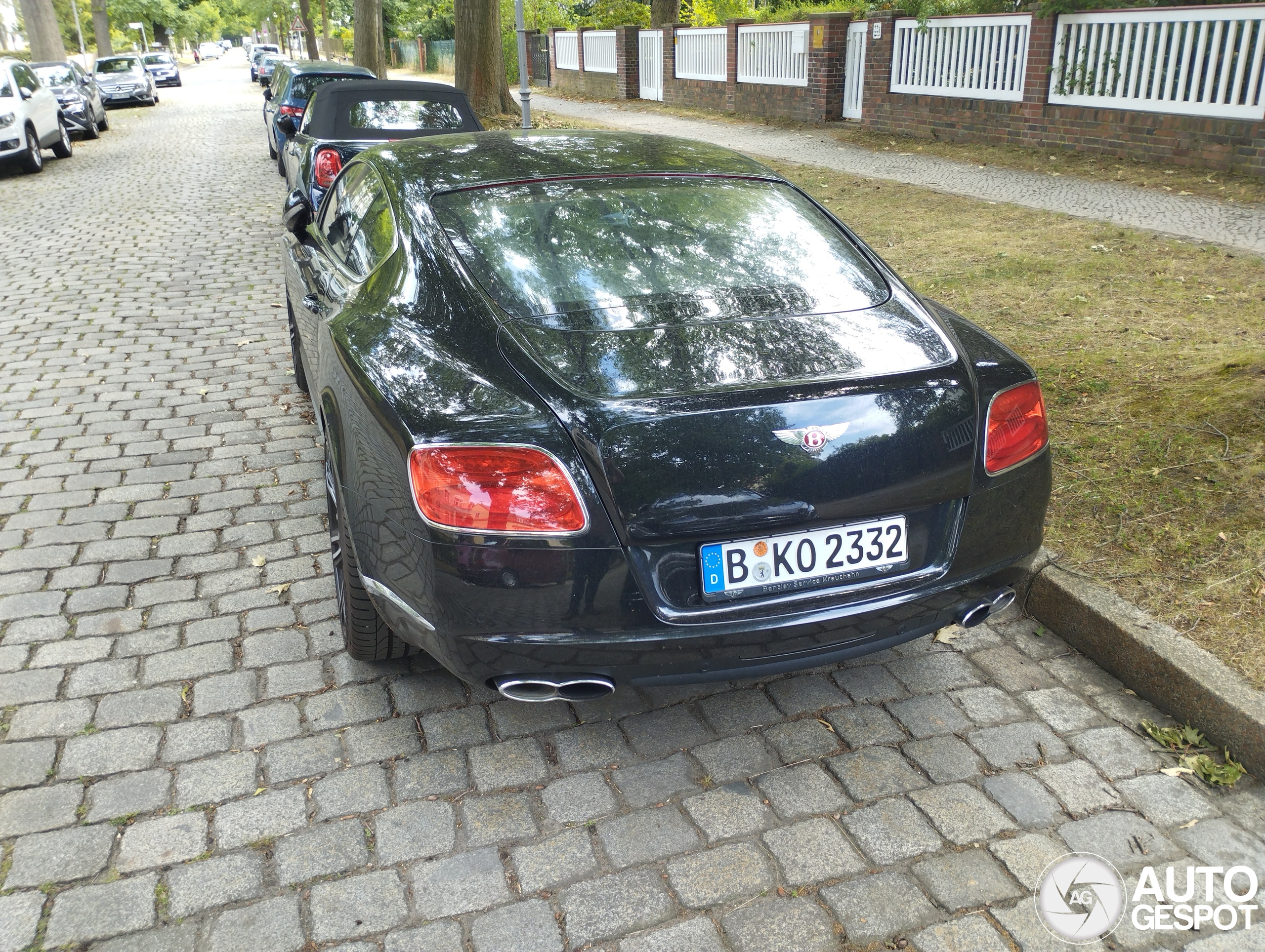 Bentley Continental GT V8