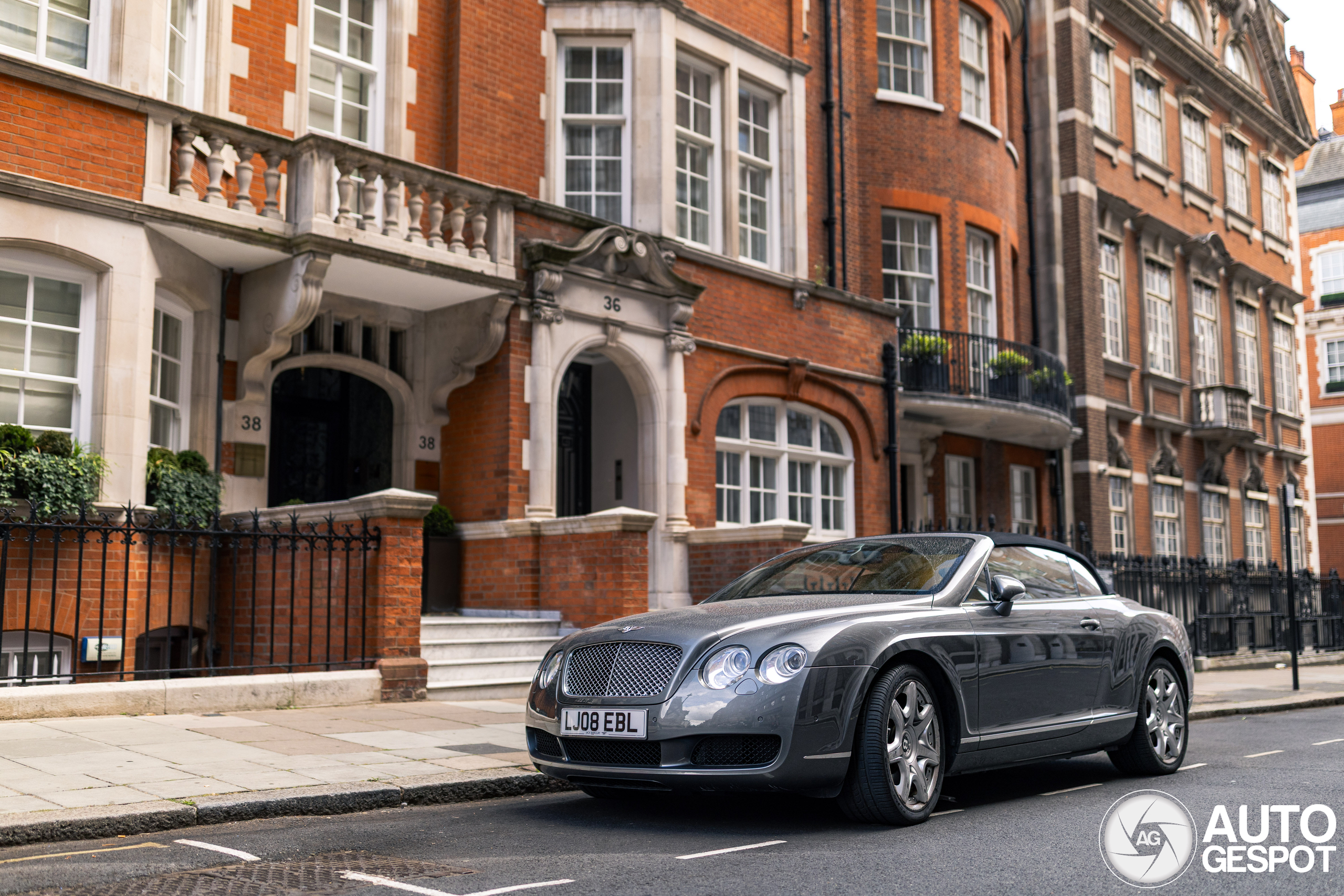Bentley Continental GTC