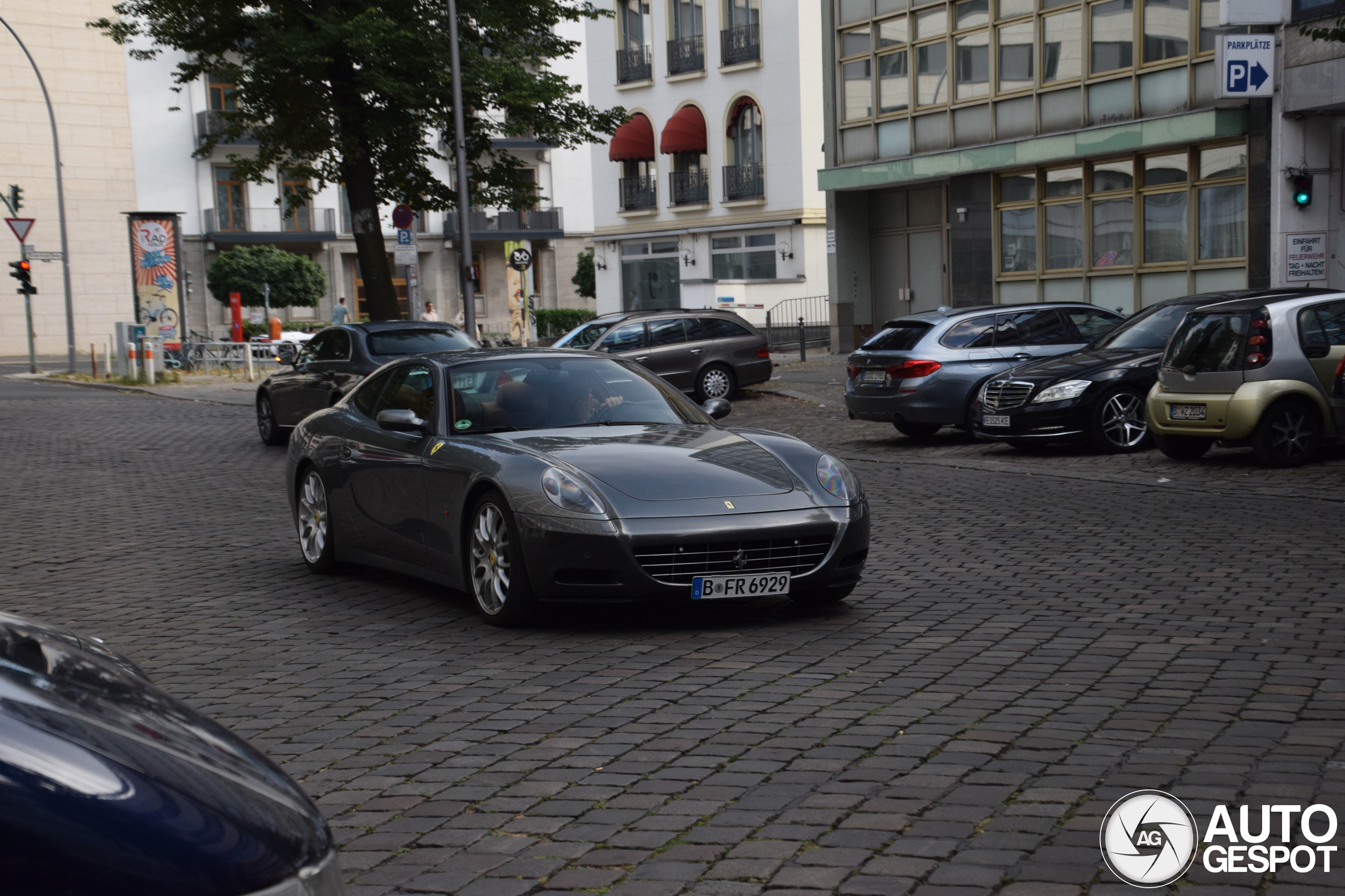 Ferrari 612 Scaglietti
