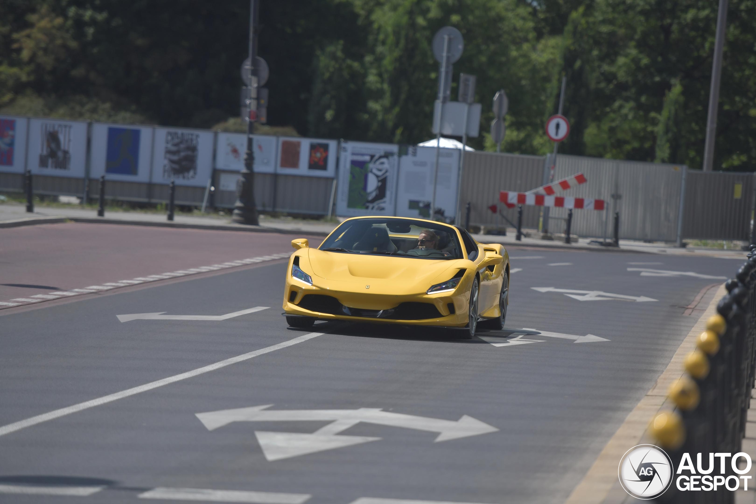 Ferrari F8 Spider