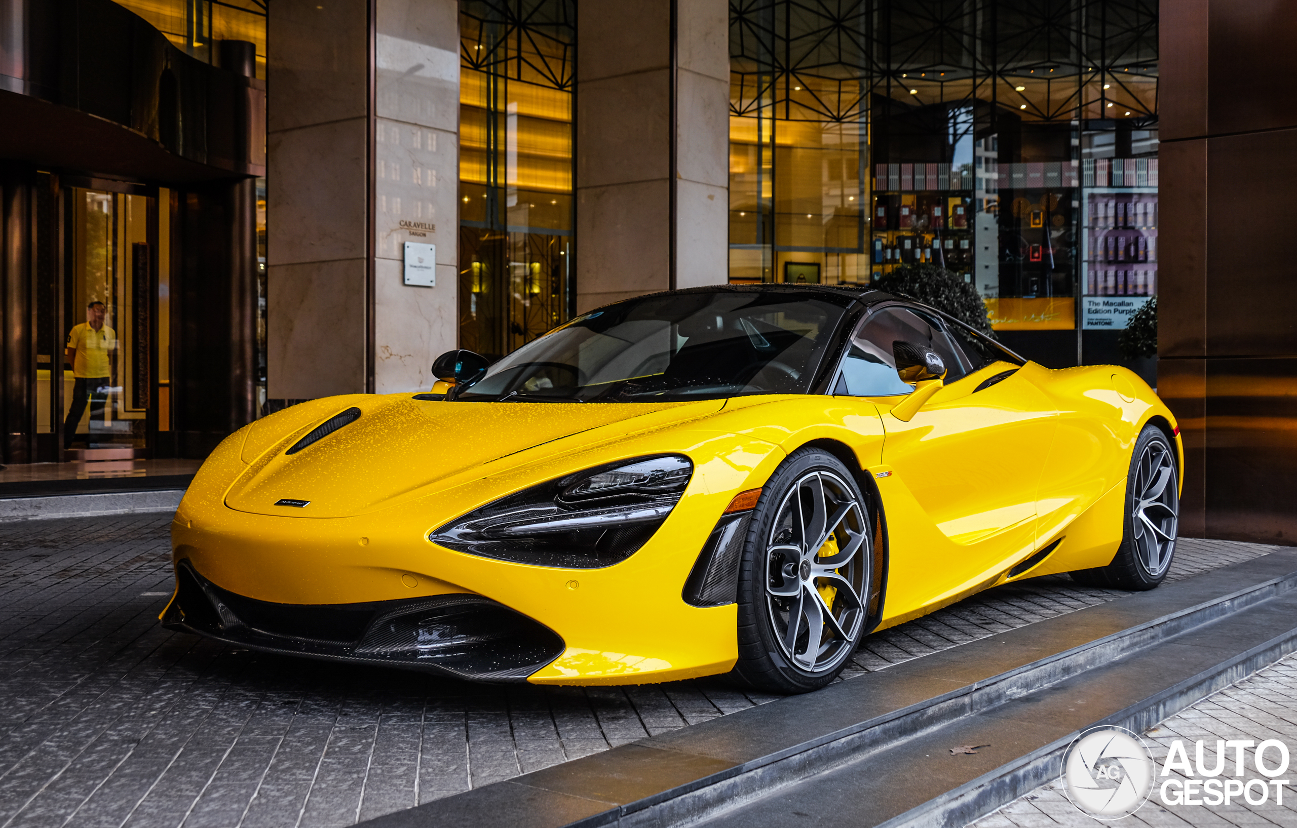 McLaren 720S Spider
