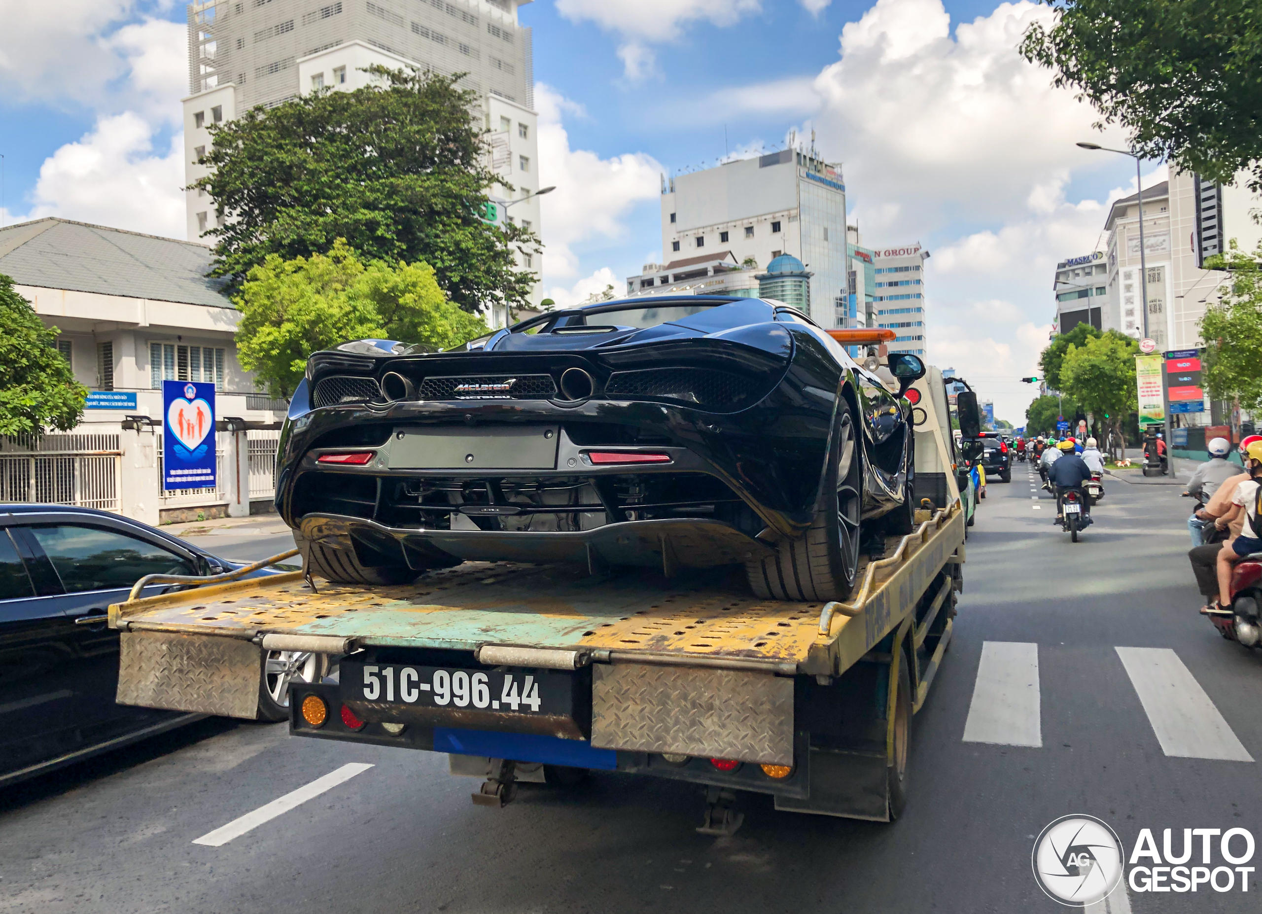 McLaren 720S Spider