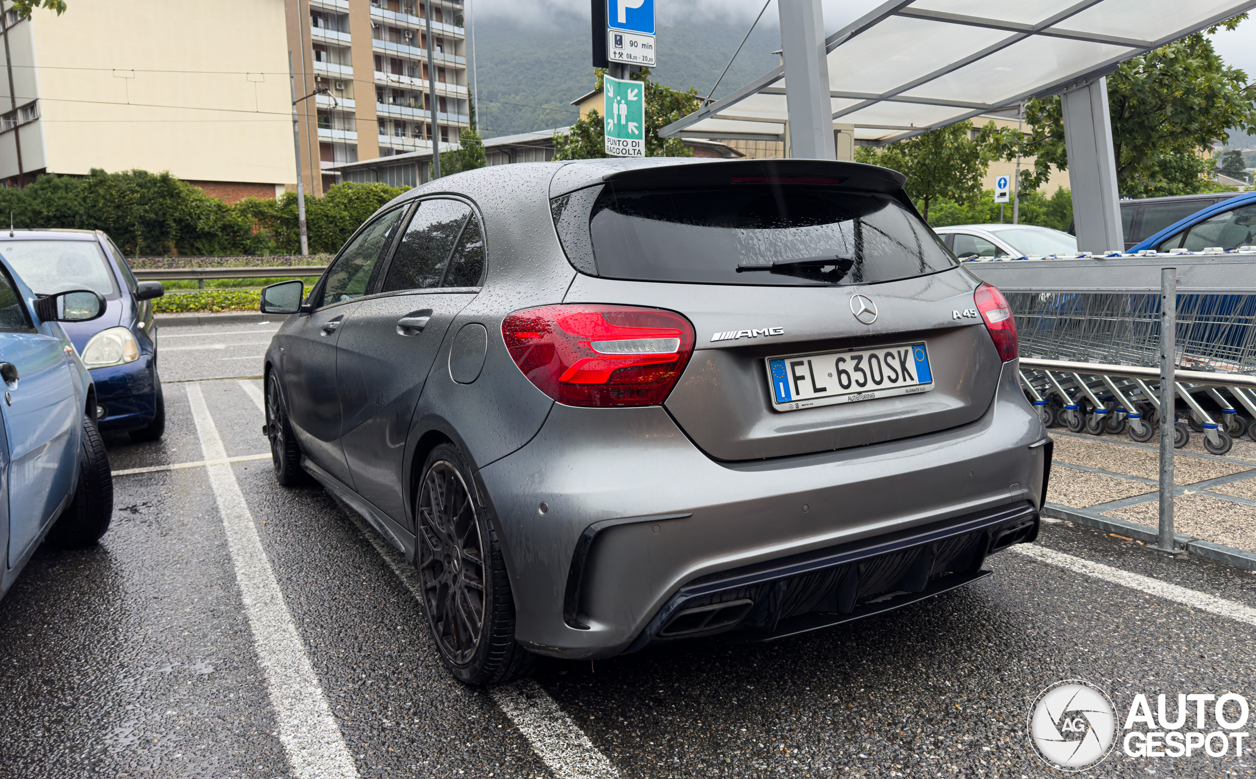 Mercedes-AMG A 45 W176 2015