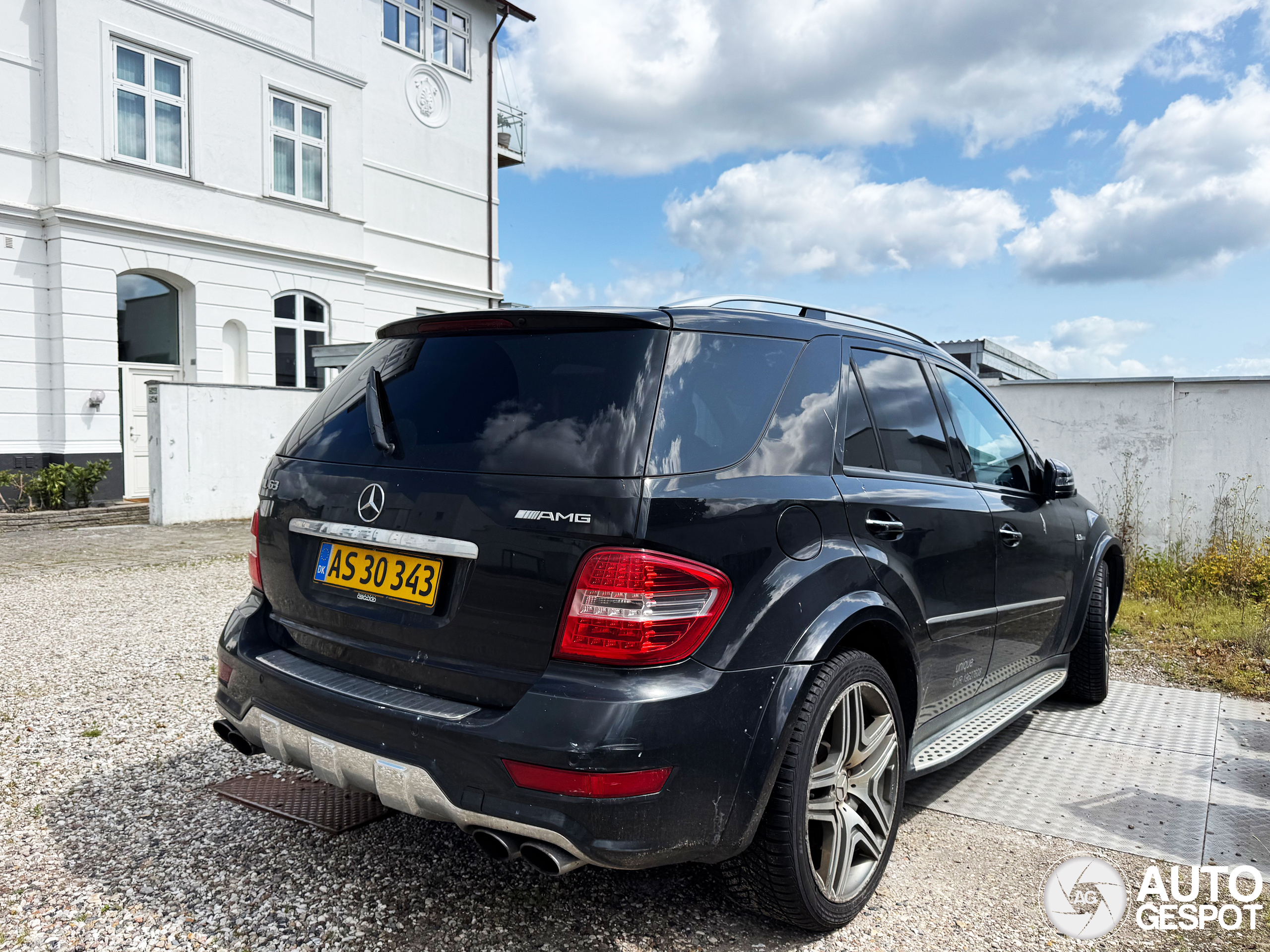 Mercedes-Benz ML 63 AMG W164 2009