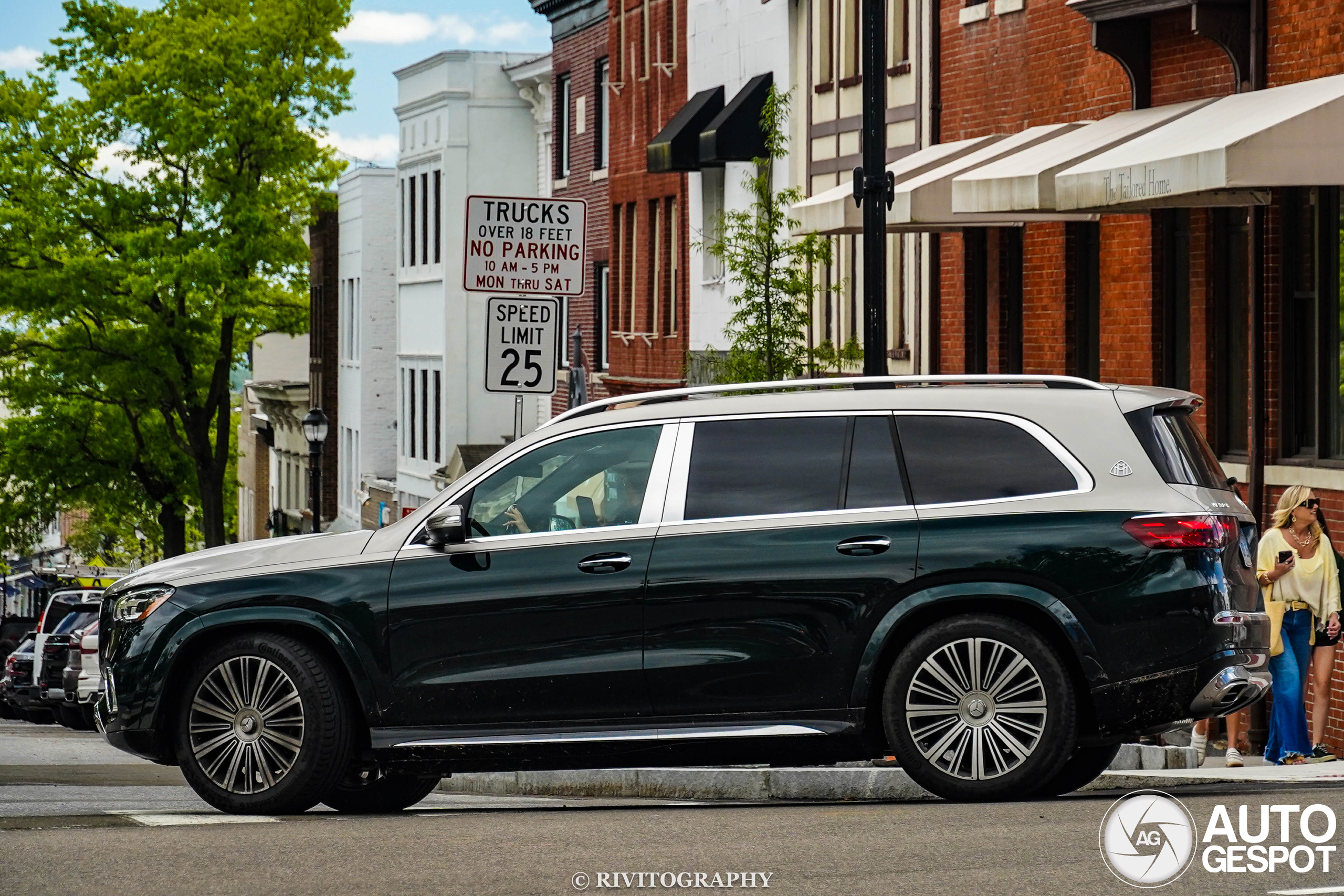Mercedes-Maybach GLS 600 2024
