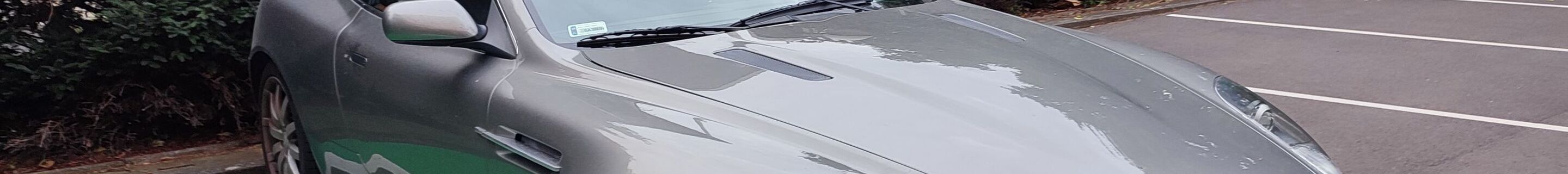 Aston Martin DB9