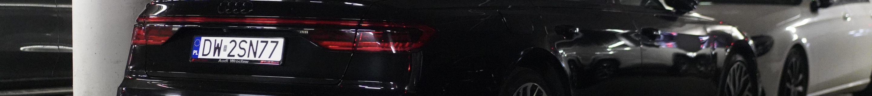 Audi S8 D5