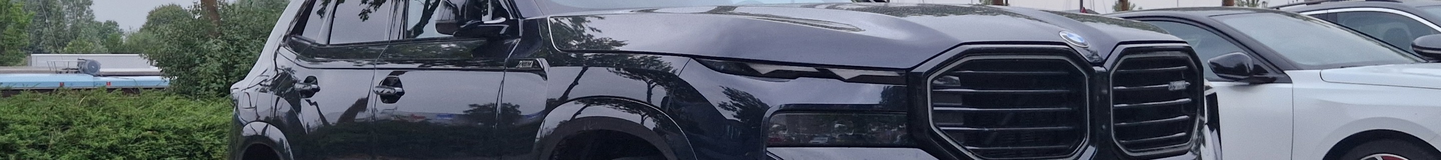 BMW XM G09