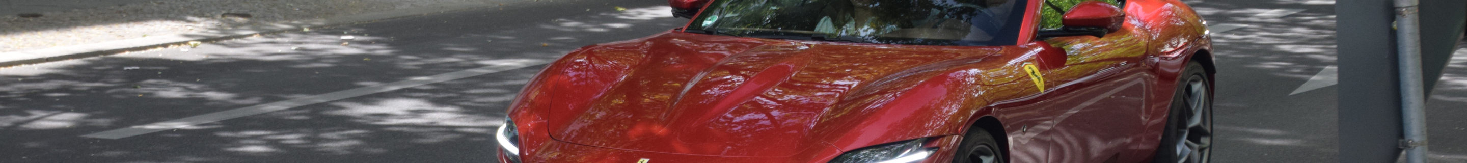 Ferrari Roma Spider