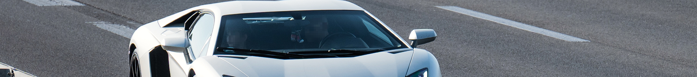 Lamborghini Aventador LP700-4