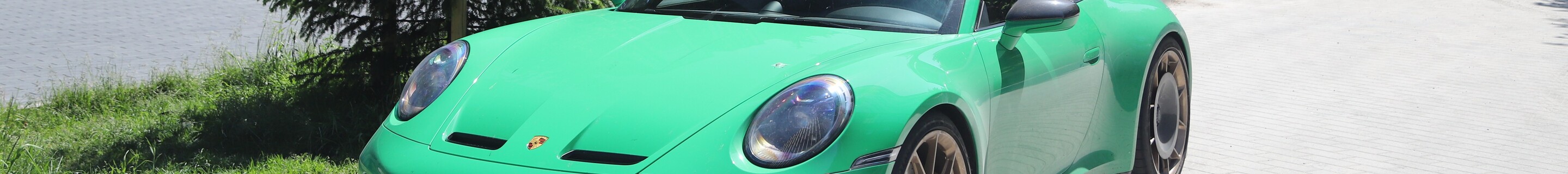 Porsche 992 GT3 MkI Manthey Racing