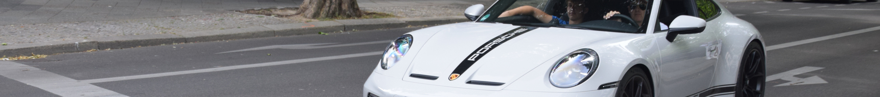 Porsche 992 GT3 Touring MkI