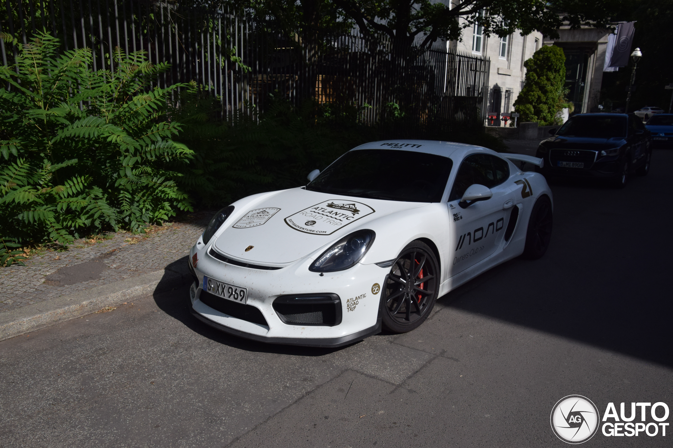 Porsche 981 Cayman GT4