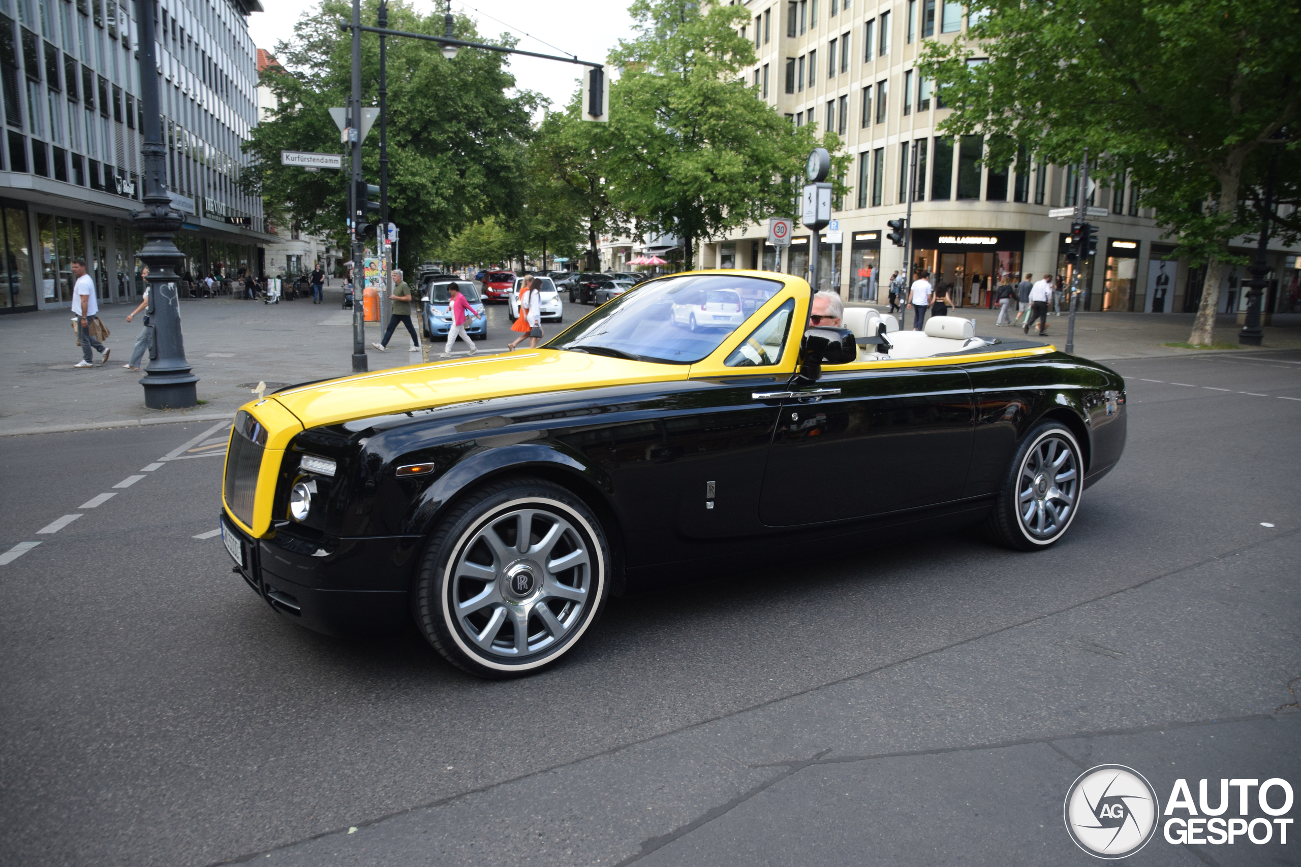 Klassieker in wording: Rolls-Royce Phantom Drophead Coupé