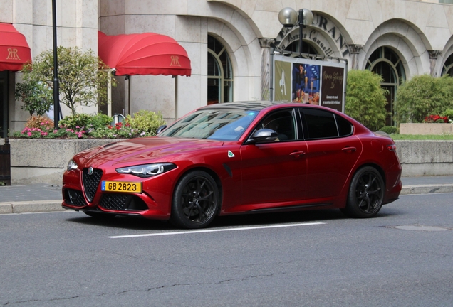 Alfa Romeo Giulia Quadrifoglio 2023