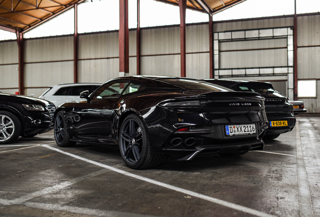 Aston Martin DBS Superleggera
