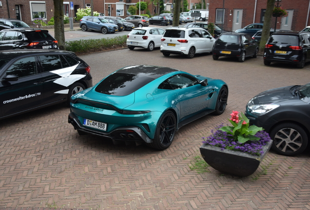 Aston Martin Vantage 2024