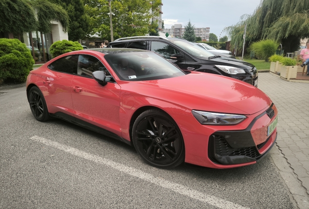 Audi RS E-Tron GT 2025