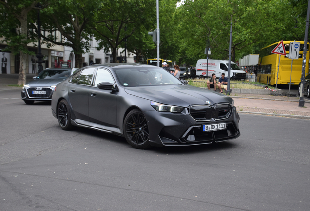 BMW M5 G90