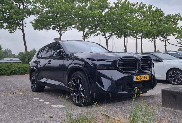 BMW XM G09