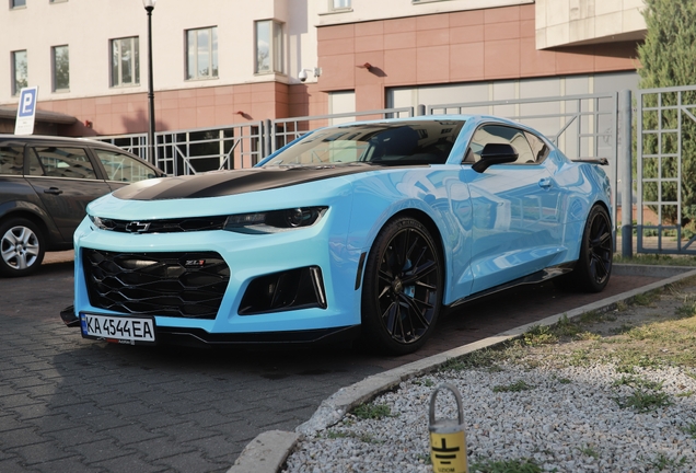 Chevrolet Camaro ZL1 2019