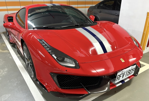 Ferrari 488 Pista