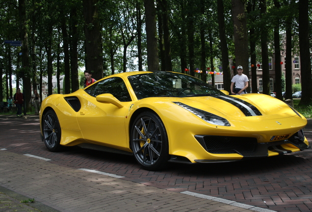 Ferrari 488 Pista