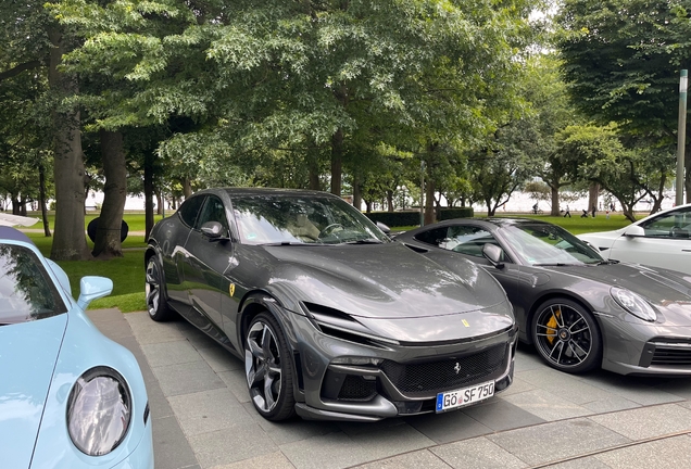 Ferrari Purosangue