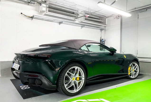 Ferrari Roma Spider