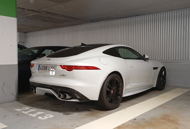 Jaguar F-TYPE R AWD Coupé
