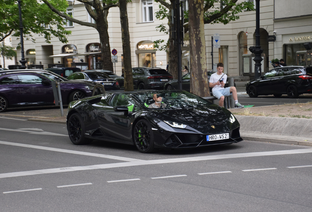 Lamborghini Huracán LP640-4 EVO Spyder