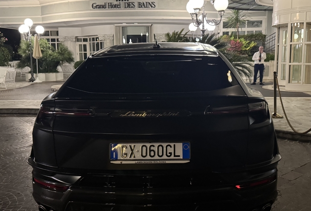 Lamborghini Urus Performante