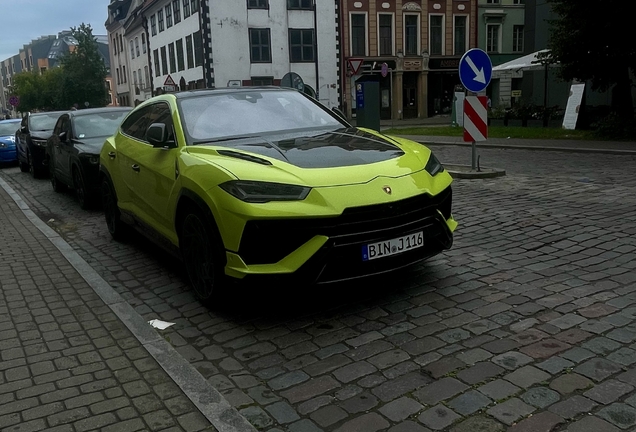 Lamborghini Urus Performante