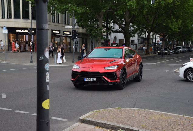 Lamborghini Urus S