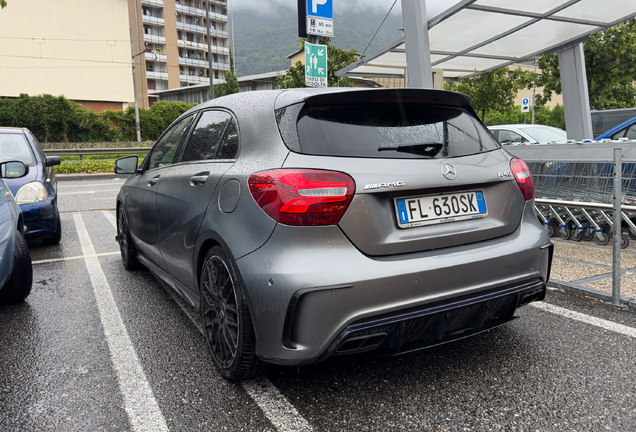 Mercedes-AMG A 45 W176 2015