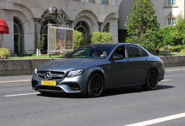 Mercedes-AMG E 63 S W213