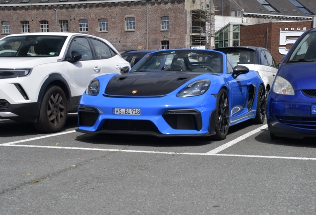 Porsche 718 Spyder RS Weissach Package