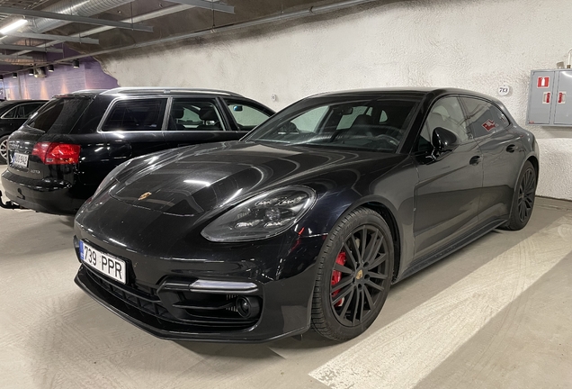 Porsche 971 Panamera GTS Sport Turismo